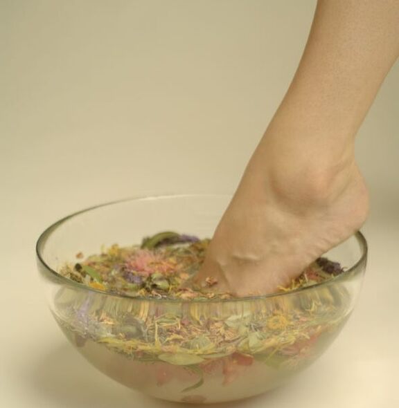 Herbal bath for treating nail fungus
