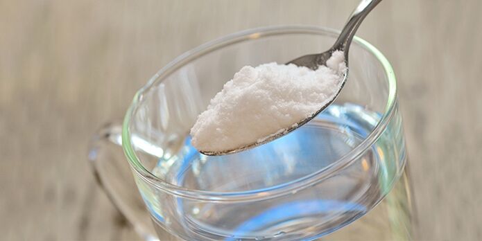 Baking soda for athlete's foot